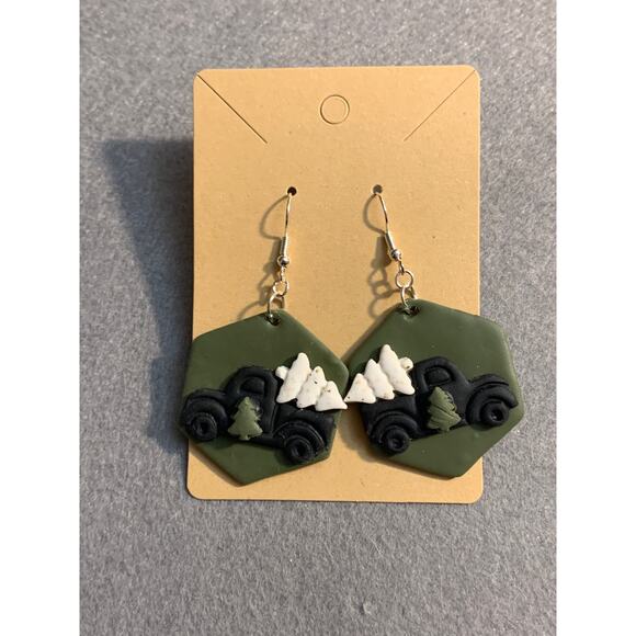 Christmas Pick-up Truck Earrings with White Tree - Polymer Clay, Handmade - Picture 4 of 4